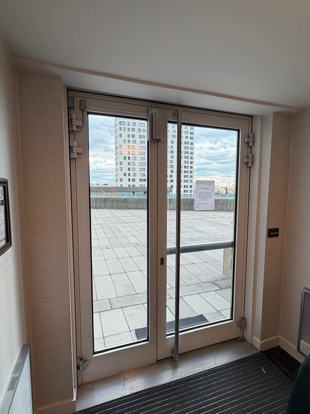 Building Entrance – Sleek Architectural Door