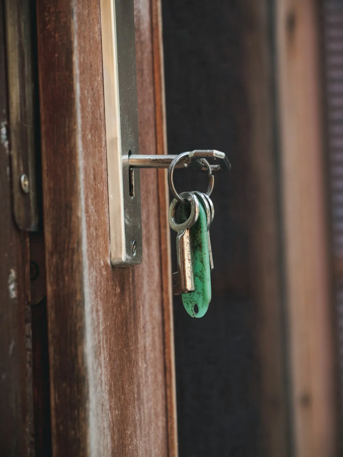 Key in a door lock for rekeying