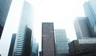 Commercial locksmith